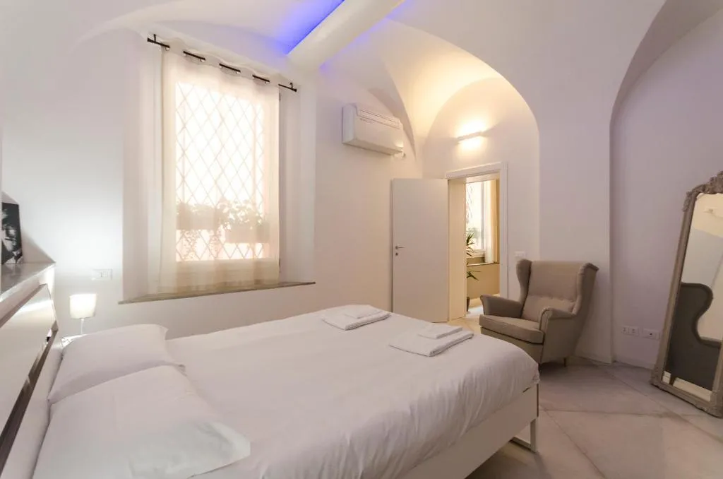 Image of Cartoleria Suite: Spazioso, Moderno e Centrale