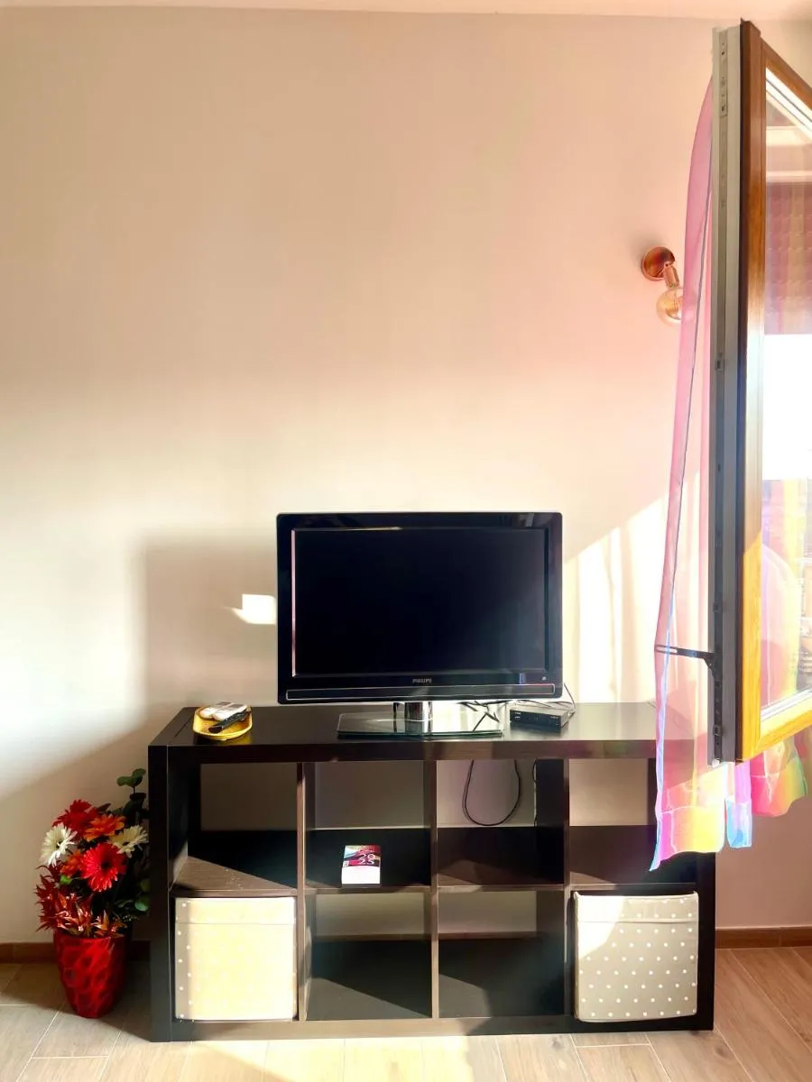 Image 5 of Casa Colore