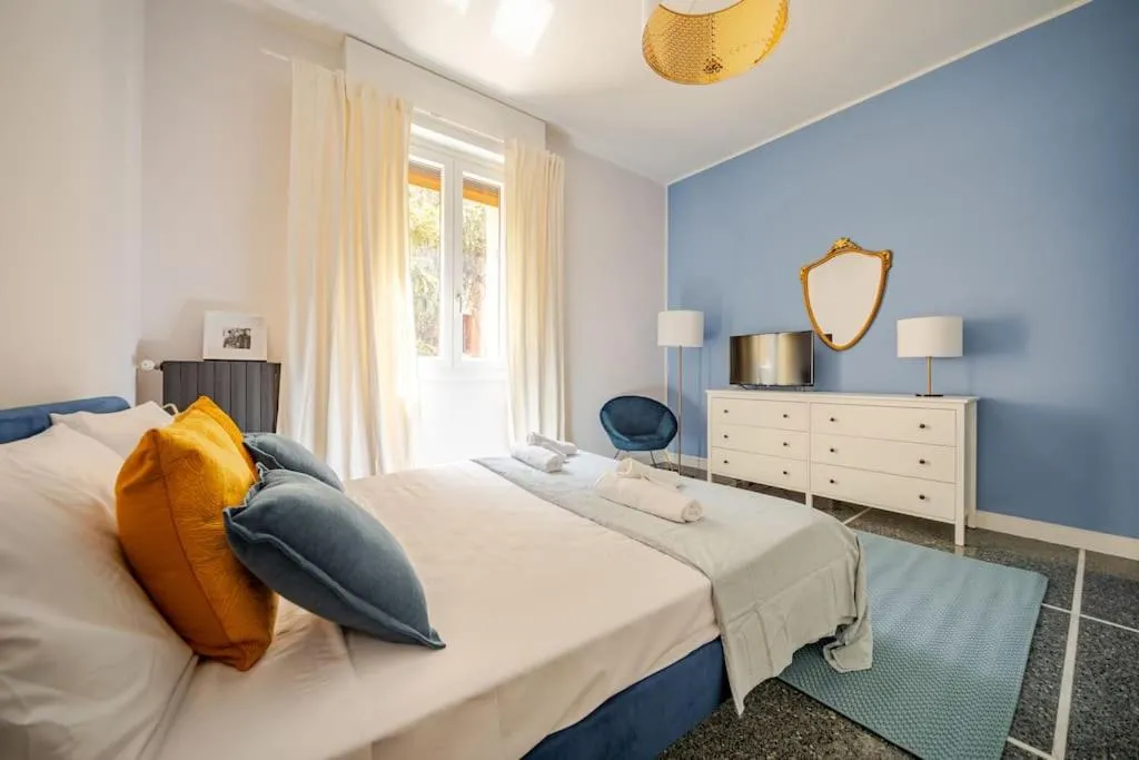 Image 1 of Casa con 2 Camere da Letto e Parcheggio a Bologna