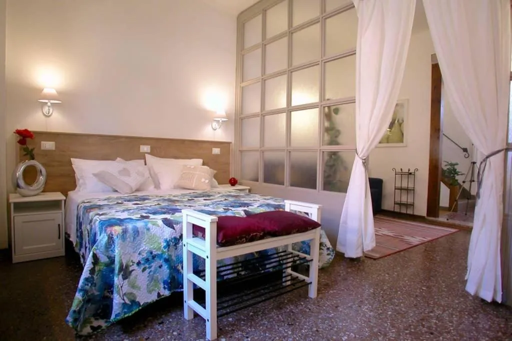 Image 6 of Casa di Spagna