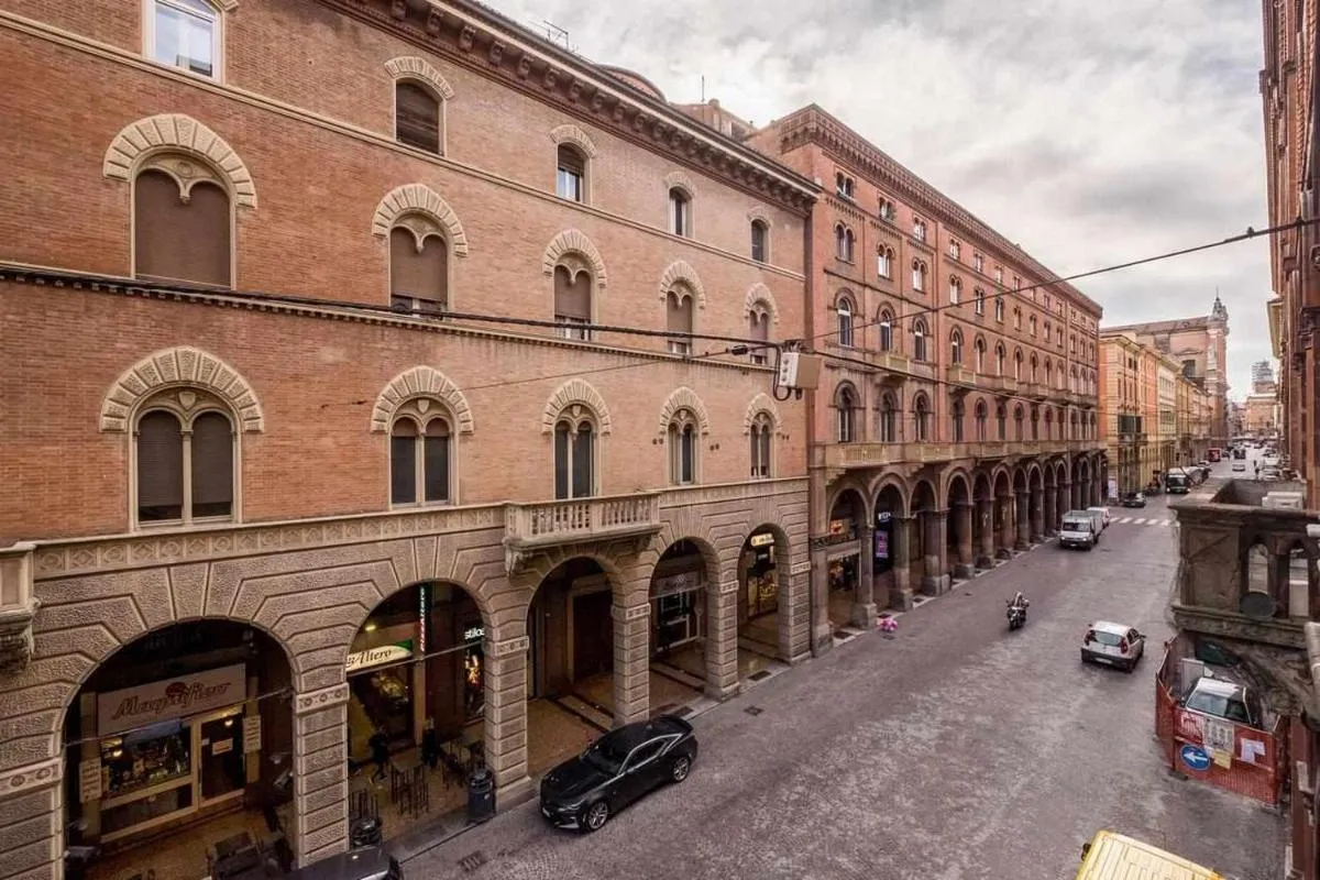 Image 5 of Cavalieri’s Grand