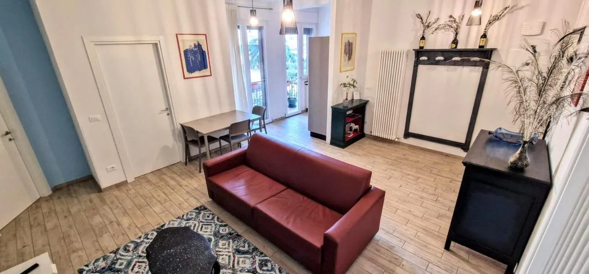 Image 1 of Central City Rooms m09 Apartment