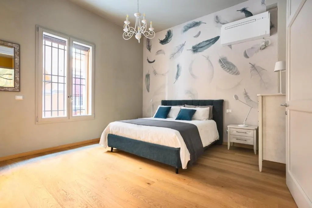 Image of Central and Comfy Apartment free Netflix and Disney plus