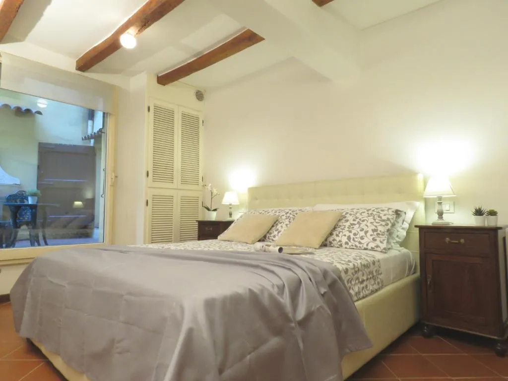 Image of Cesare Battisti Apartment