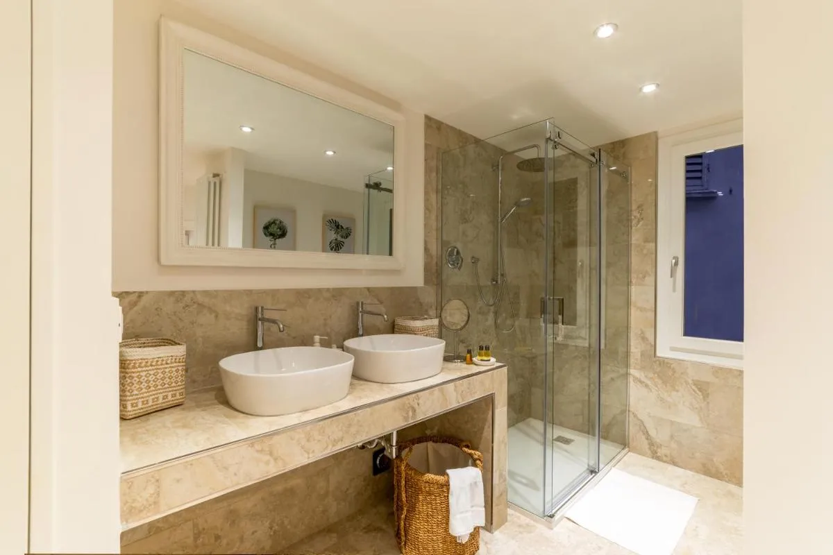Image 2 of Clavature LuxuryApartment