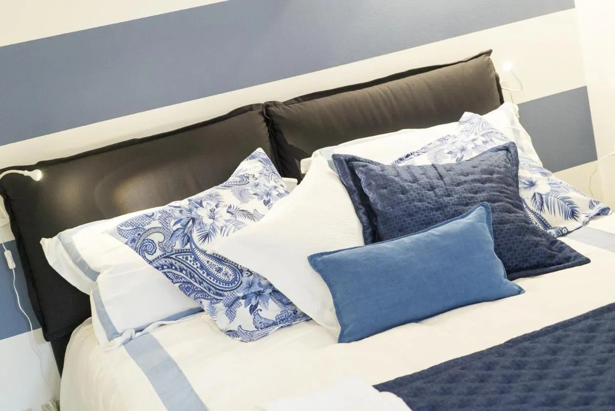 Image 1 of Dante Suite private parking