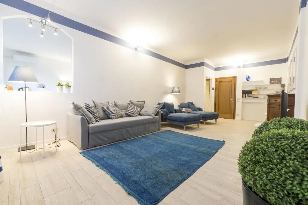 Image of Dante Suite private parking