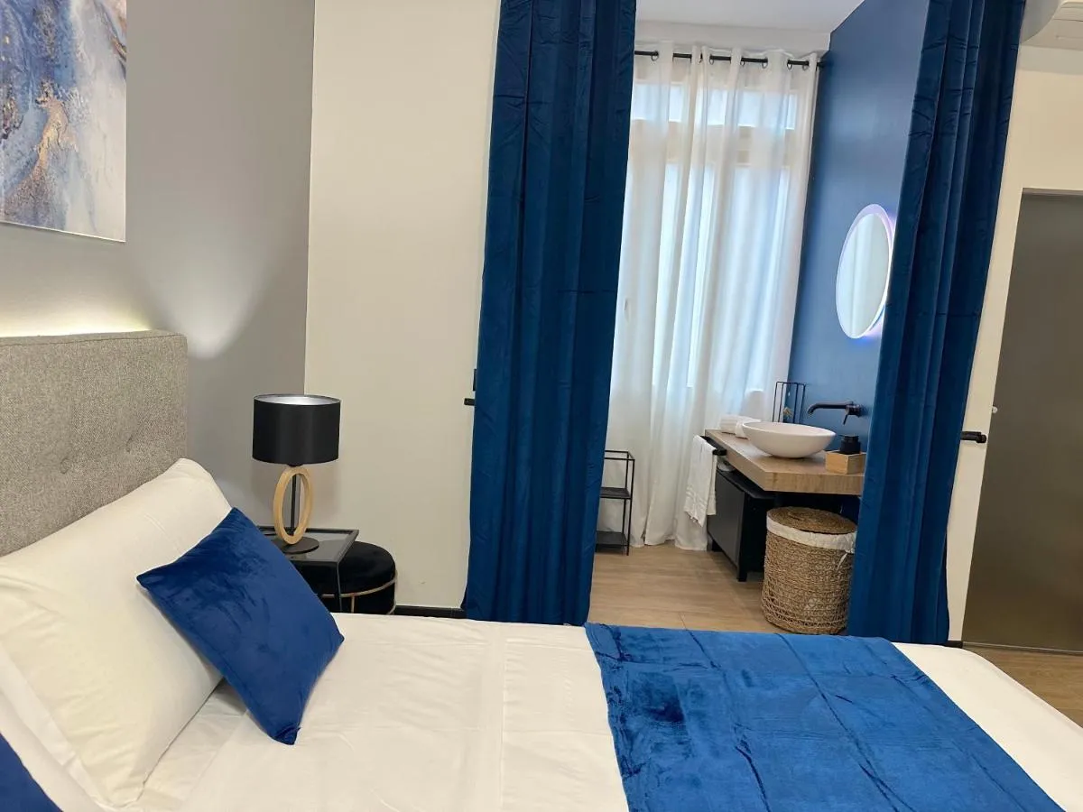 Image 4 of De’ Carracci Prestige Apartment