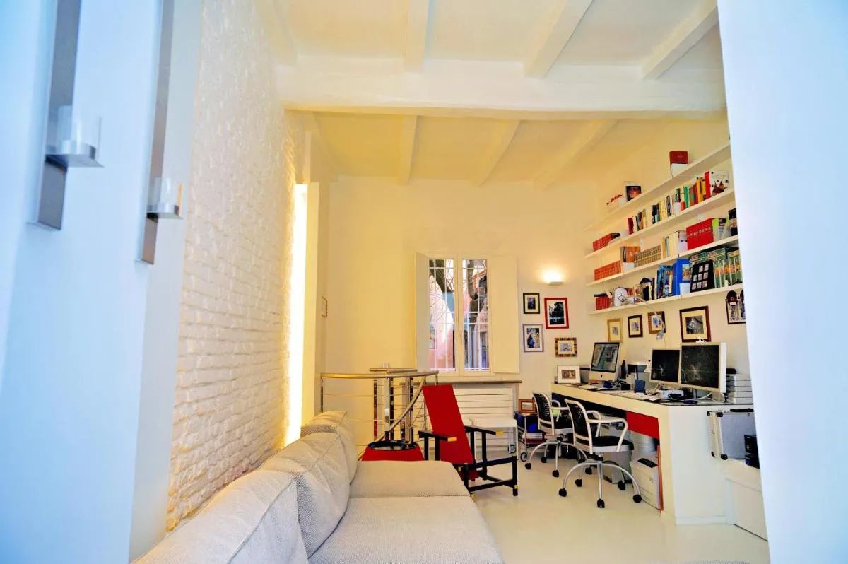 Image 3 of Elegant And Modern Loft In Medieval Bologna