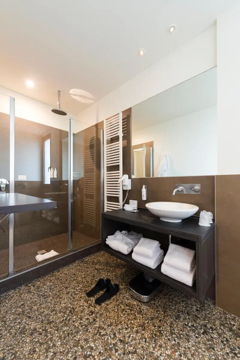 Image 4 of Elizabeth Lifestyle Hotel