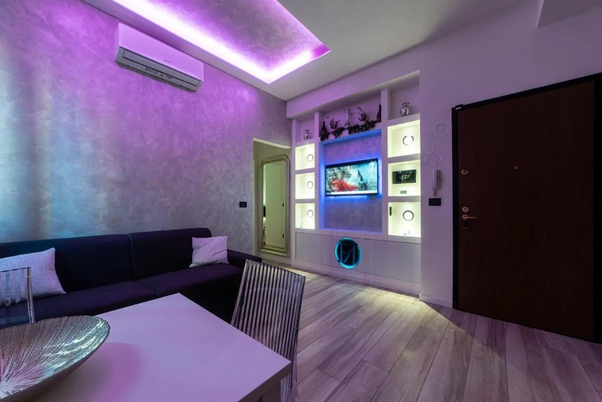 Image 4 of FASHION APARTMENT SILVER Bologna