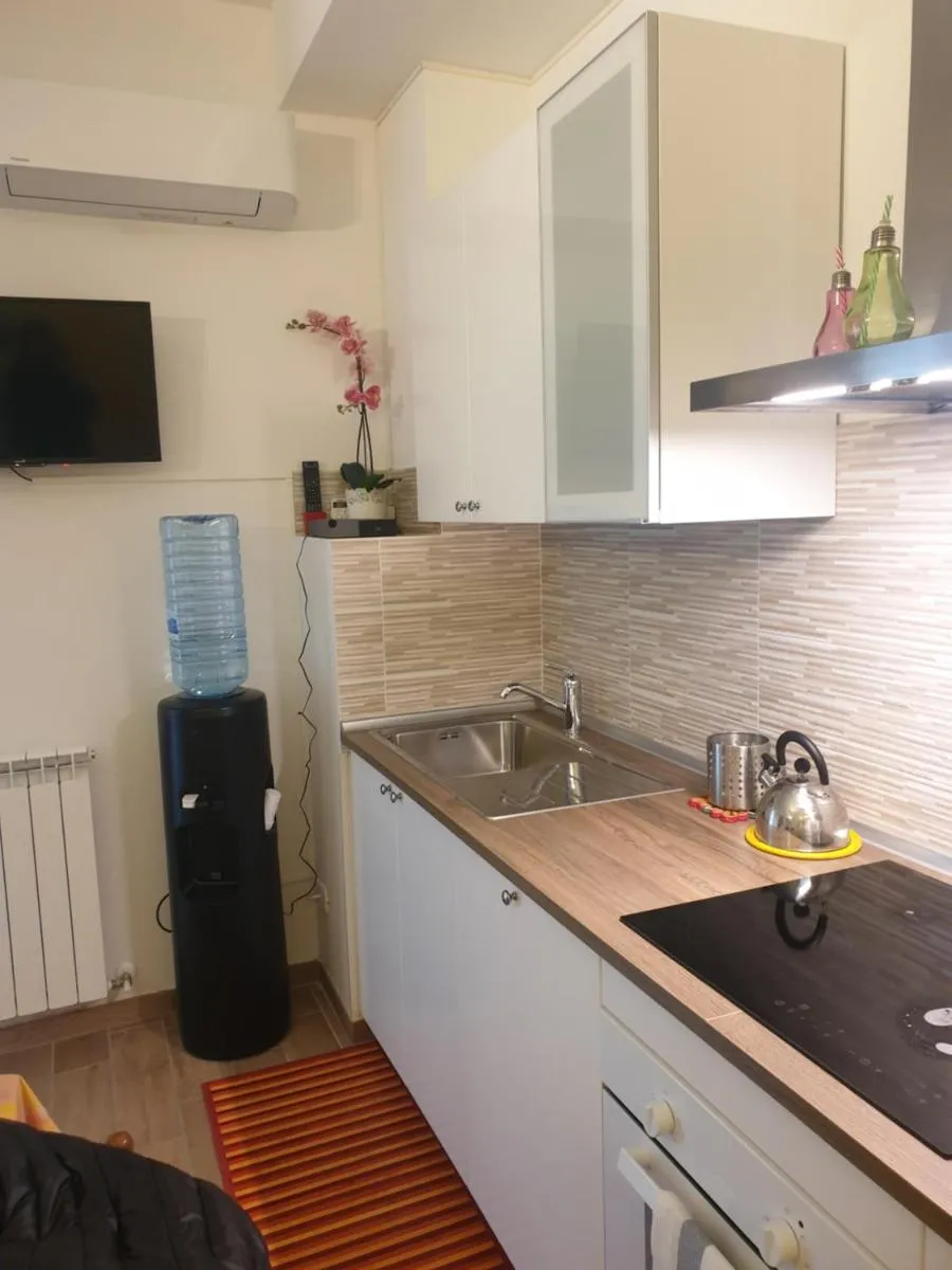 Image 3 of FRANCY HOUSE 2