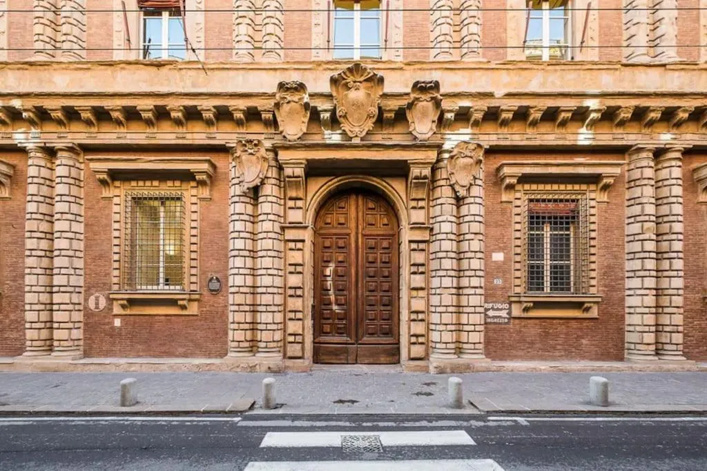 Image 5 of Fantuzzi Home
