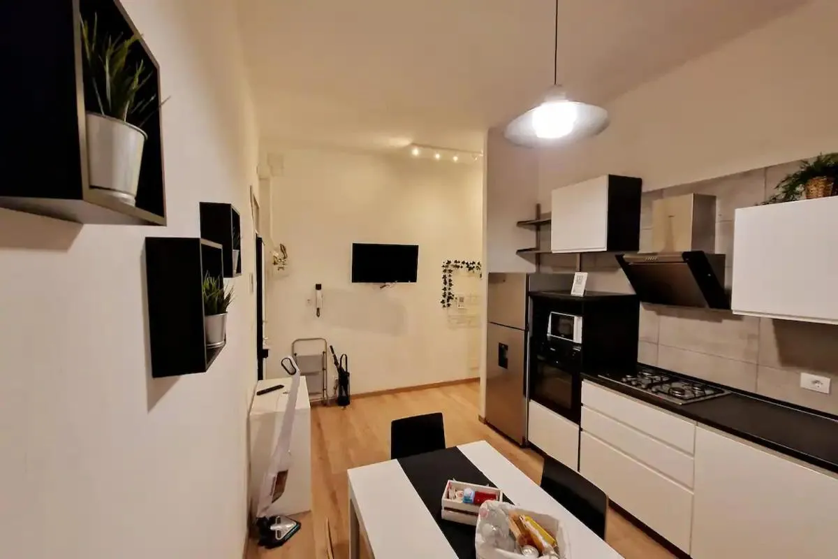 Image 1 of Fiera Station Apartment