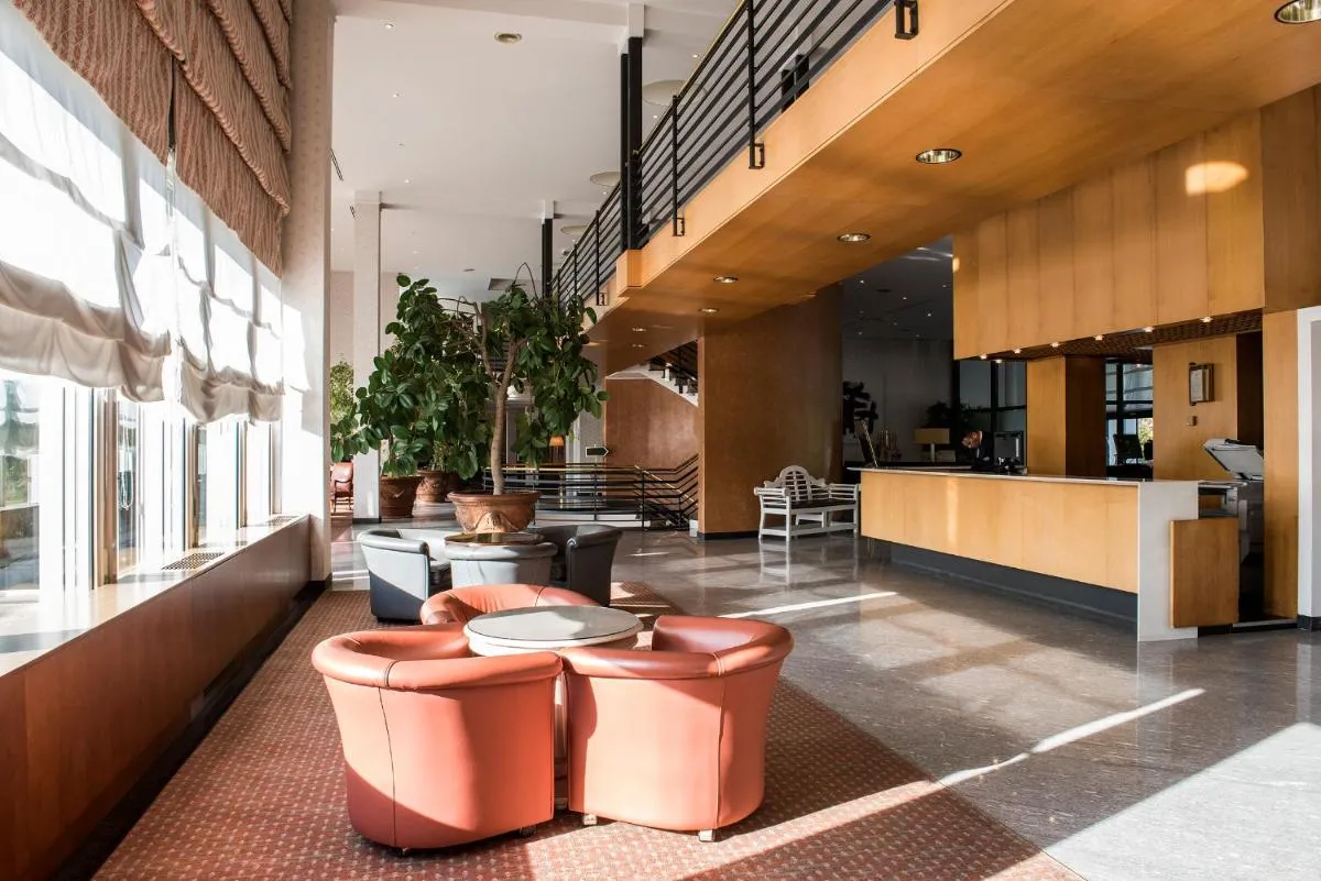 Image 3 of FlyOn Hotel & Conference Center
