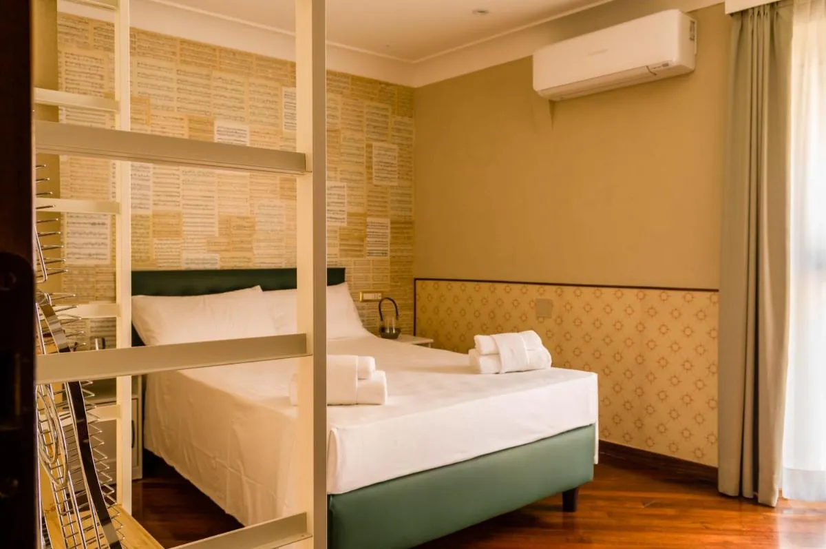 Image 4 of Fossalta Vintage Apartment by Wonderful Italy