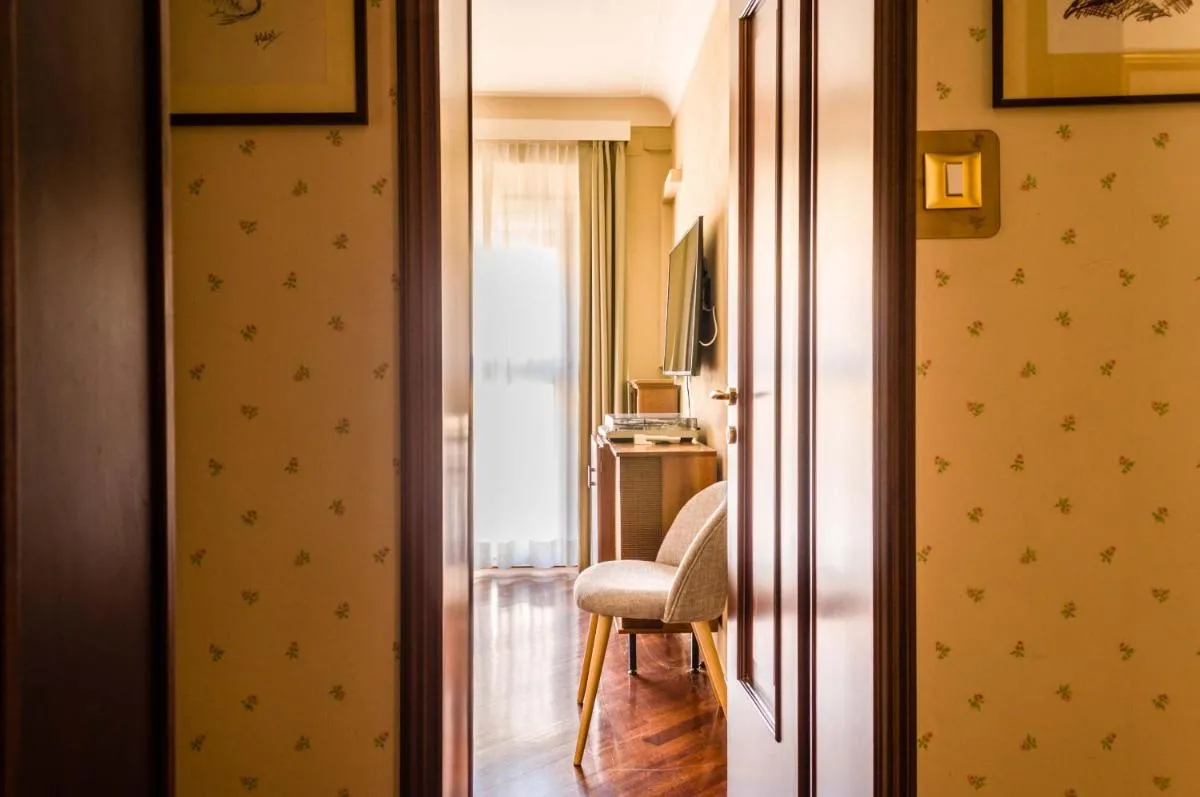Image 2 of Fossalta Vintage Apartment by Wonderful Italy