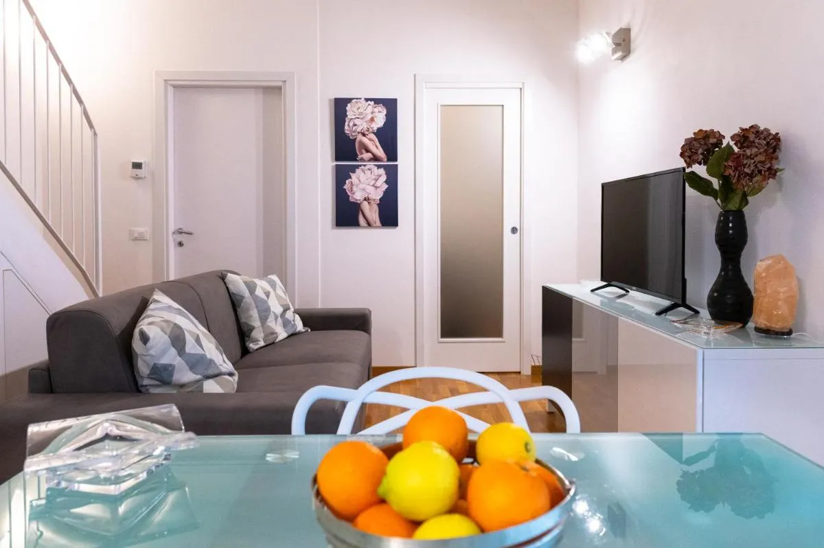 Image 6 of Fregoli Loft 22