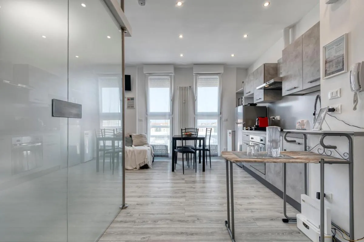 Image 3 of Front Station Apartment – Stazione Centrale di Bologna