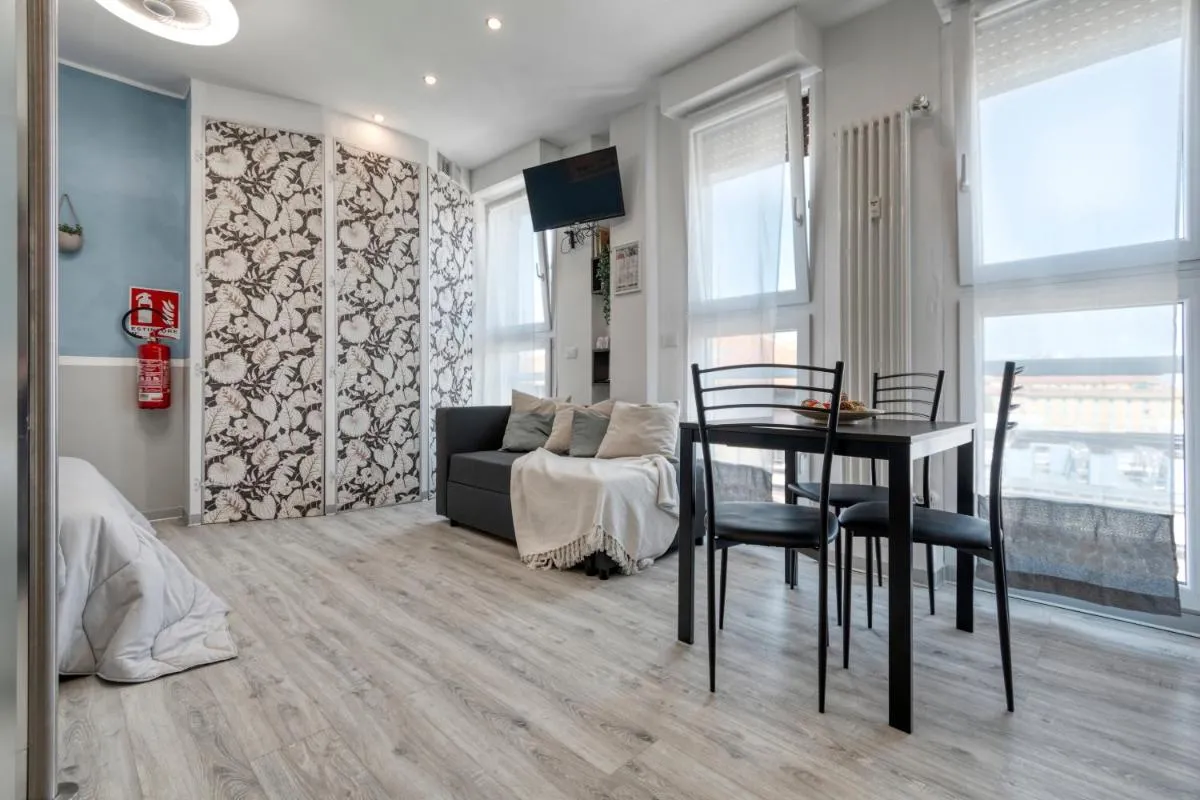 Image 4 of Front Station Apartment – Stazione Centrale di Bologna