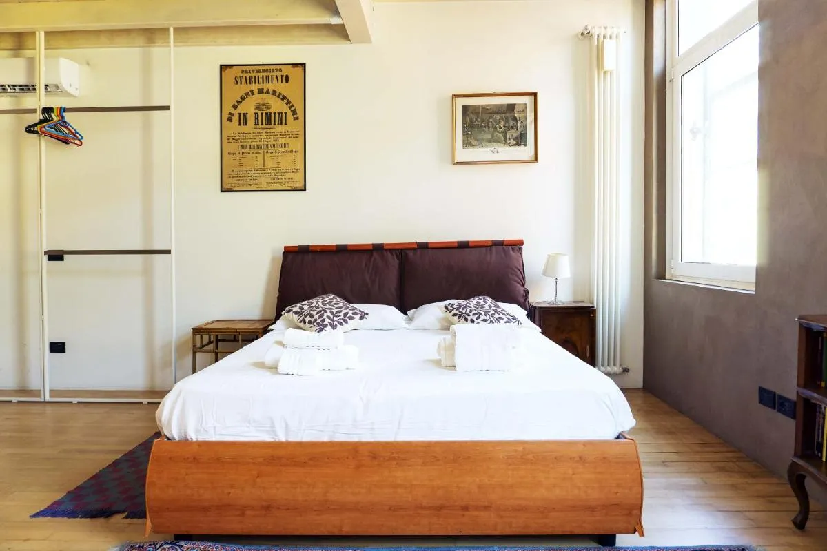Image 5 of GeTheKey Borgo Terrace Apartment