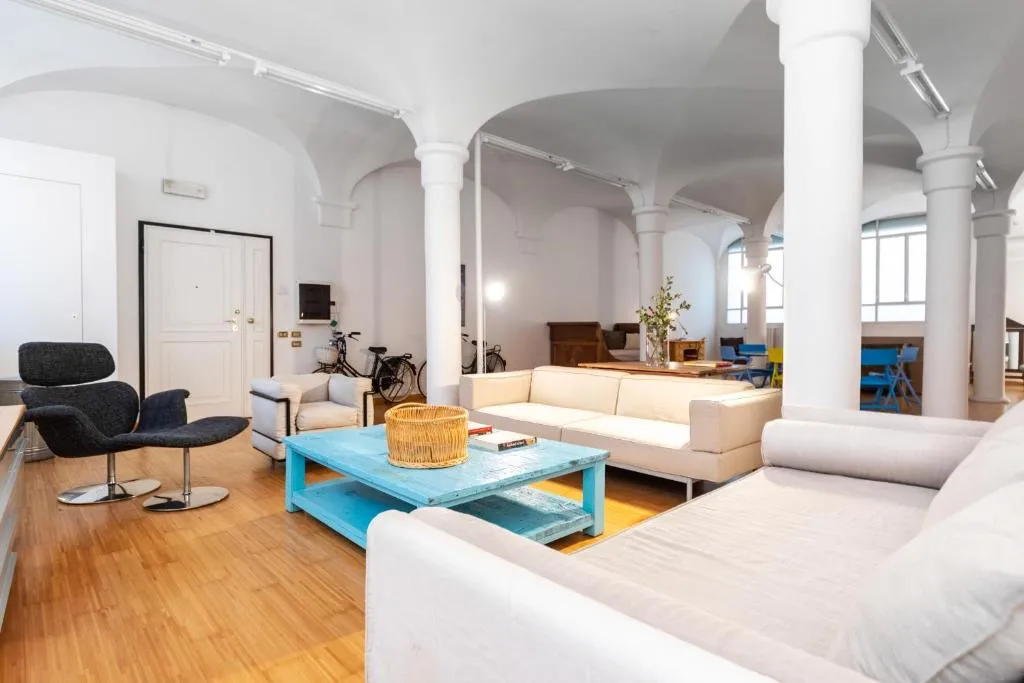 Image of GetTheKey Fiore Giallo Apartment