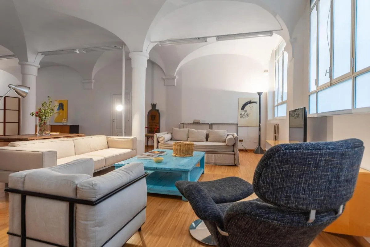 Image 5 of GetTheKey Fiore Giallo Apartment