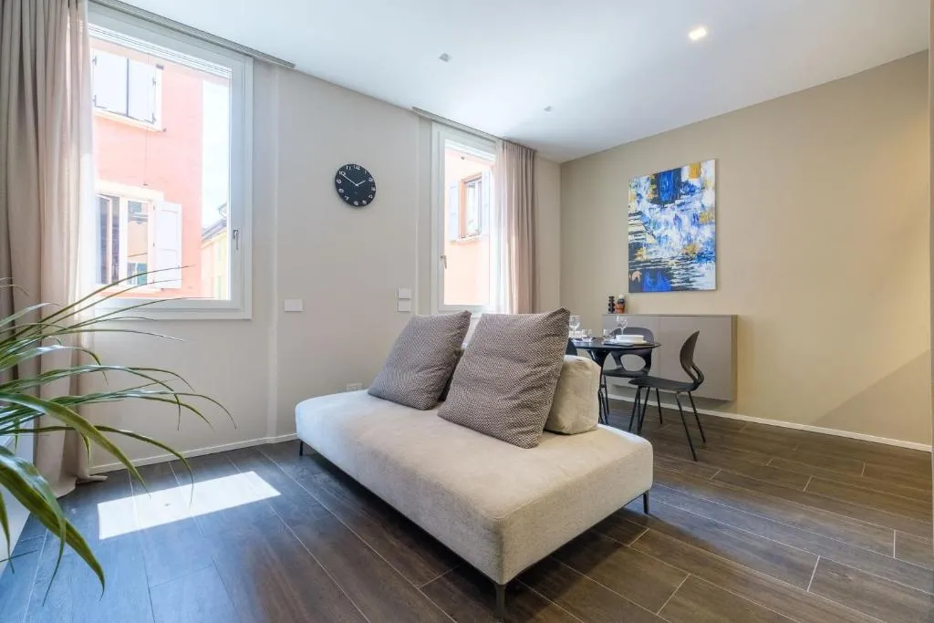 Image of Golden Suite by Studio Vita