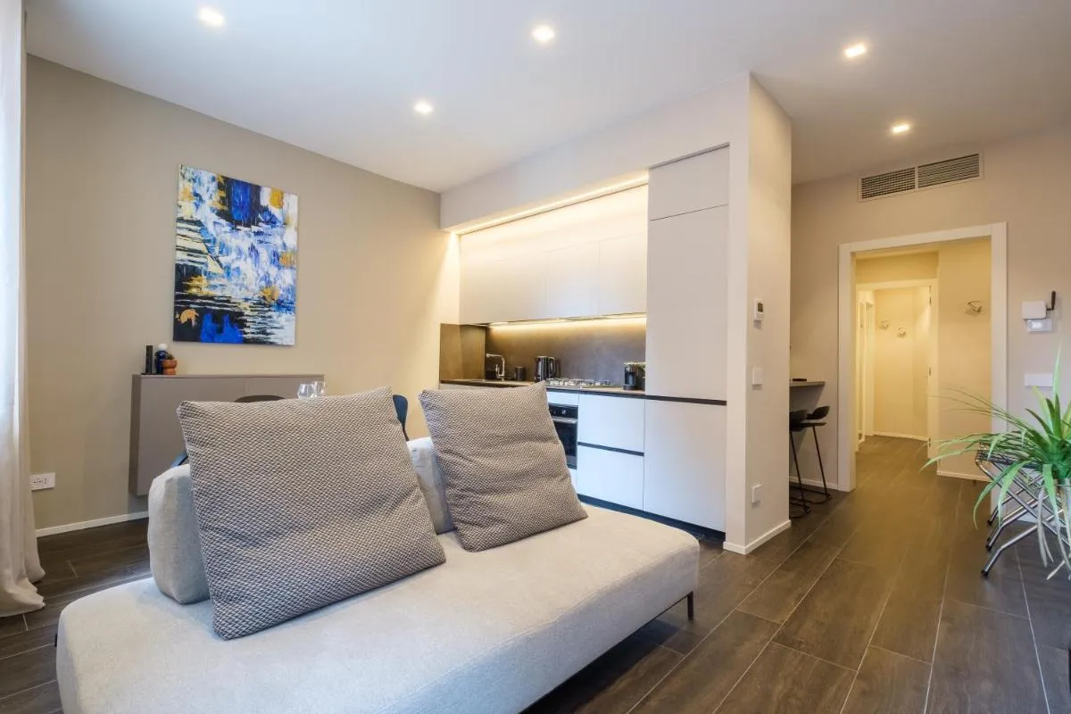 Image 4 of Golden Suite by Studio Vita