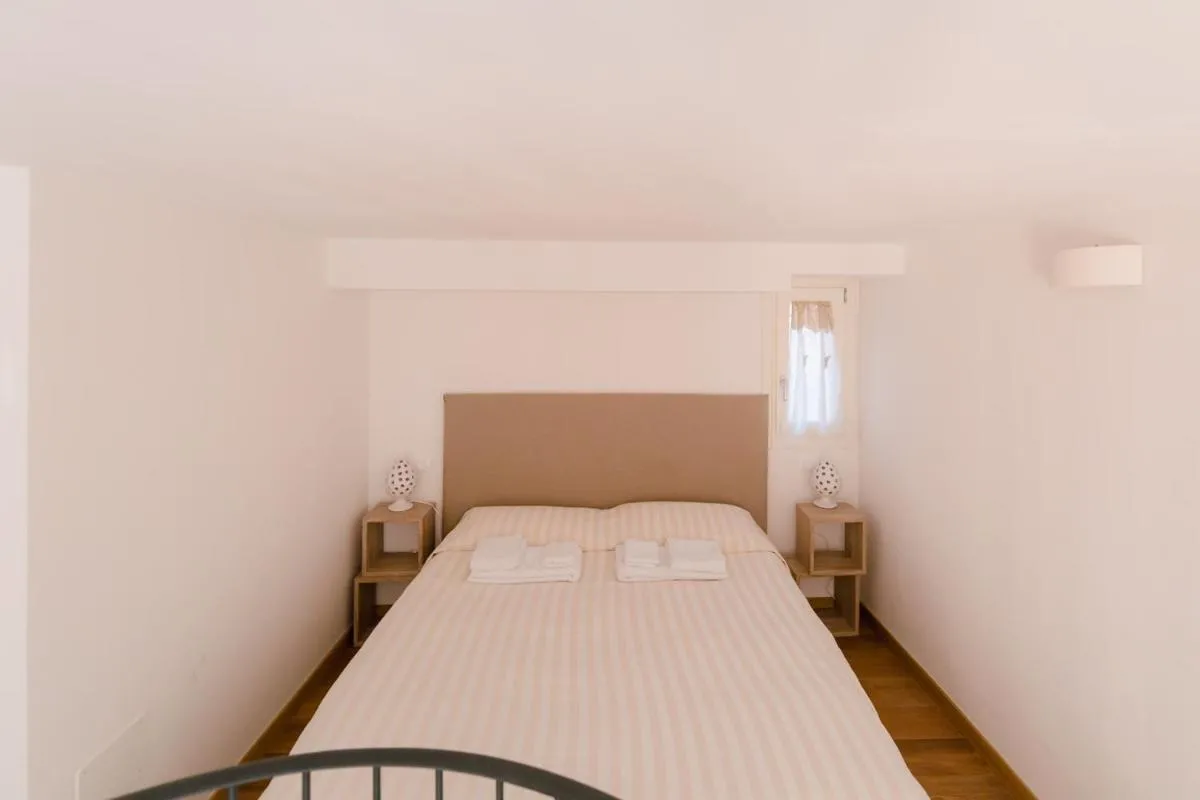 Image 6 of Grande, moderno appartamento in edificio storico