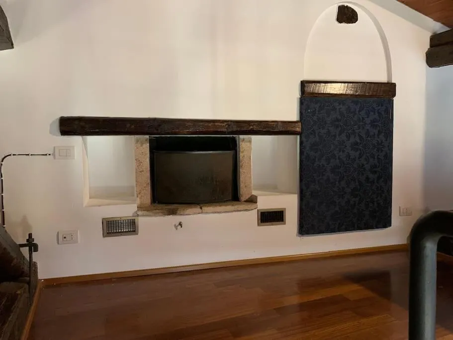 Image 2 of Graziosa baita in città