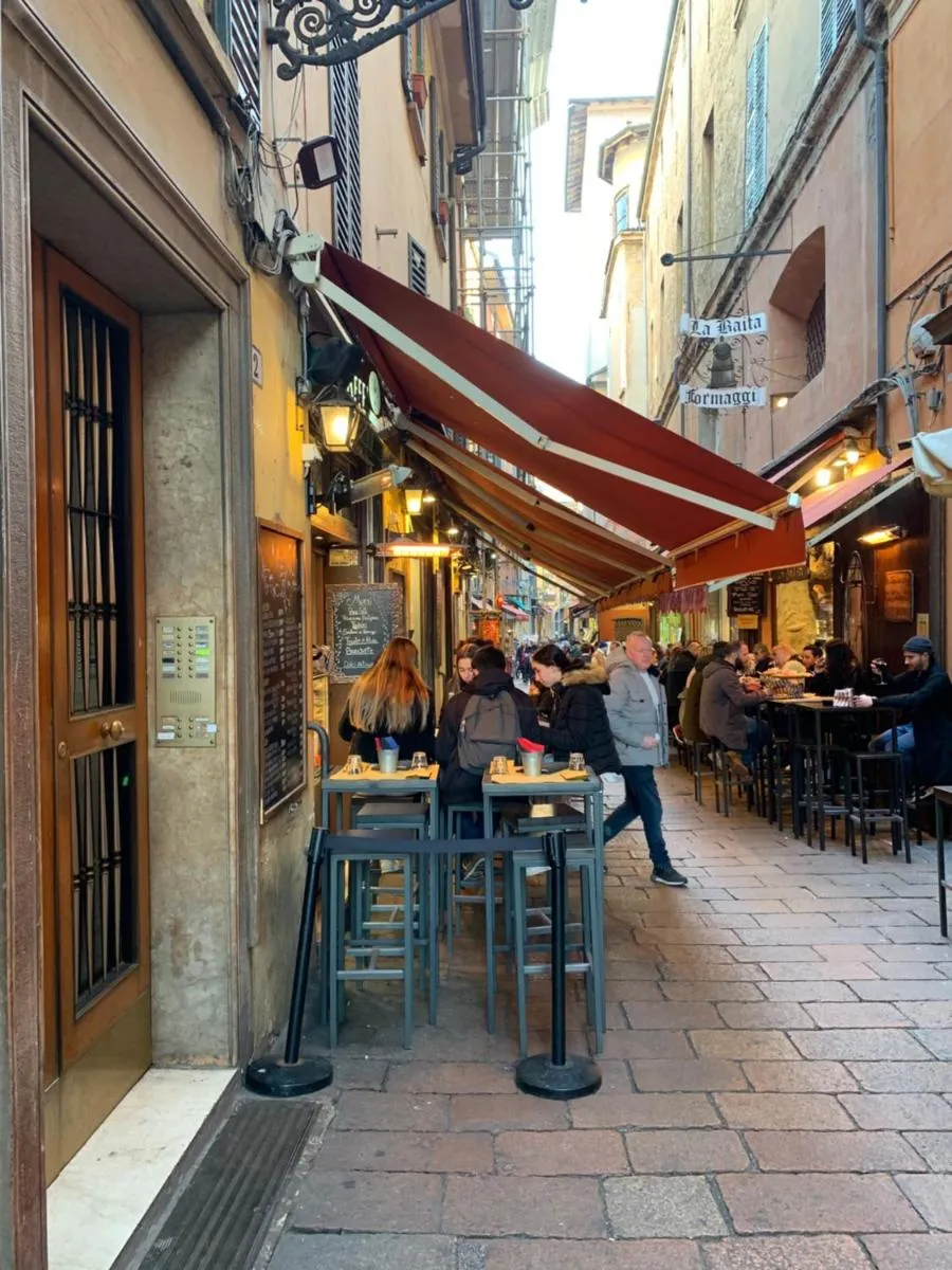 Image 4 of Graziosa baita in città