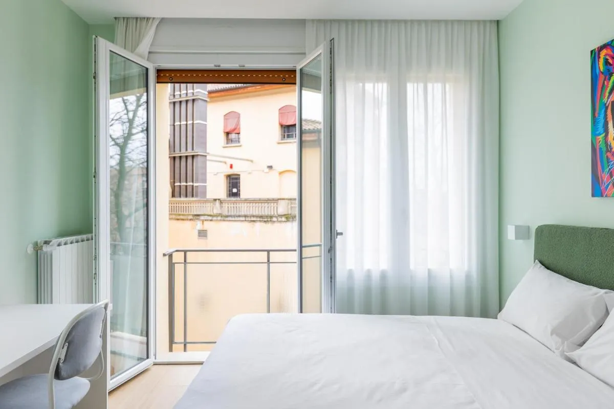 Image 1 of Green Azzo Gardino n9 interno 4-2