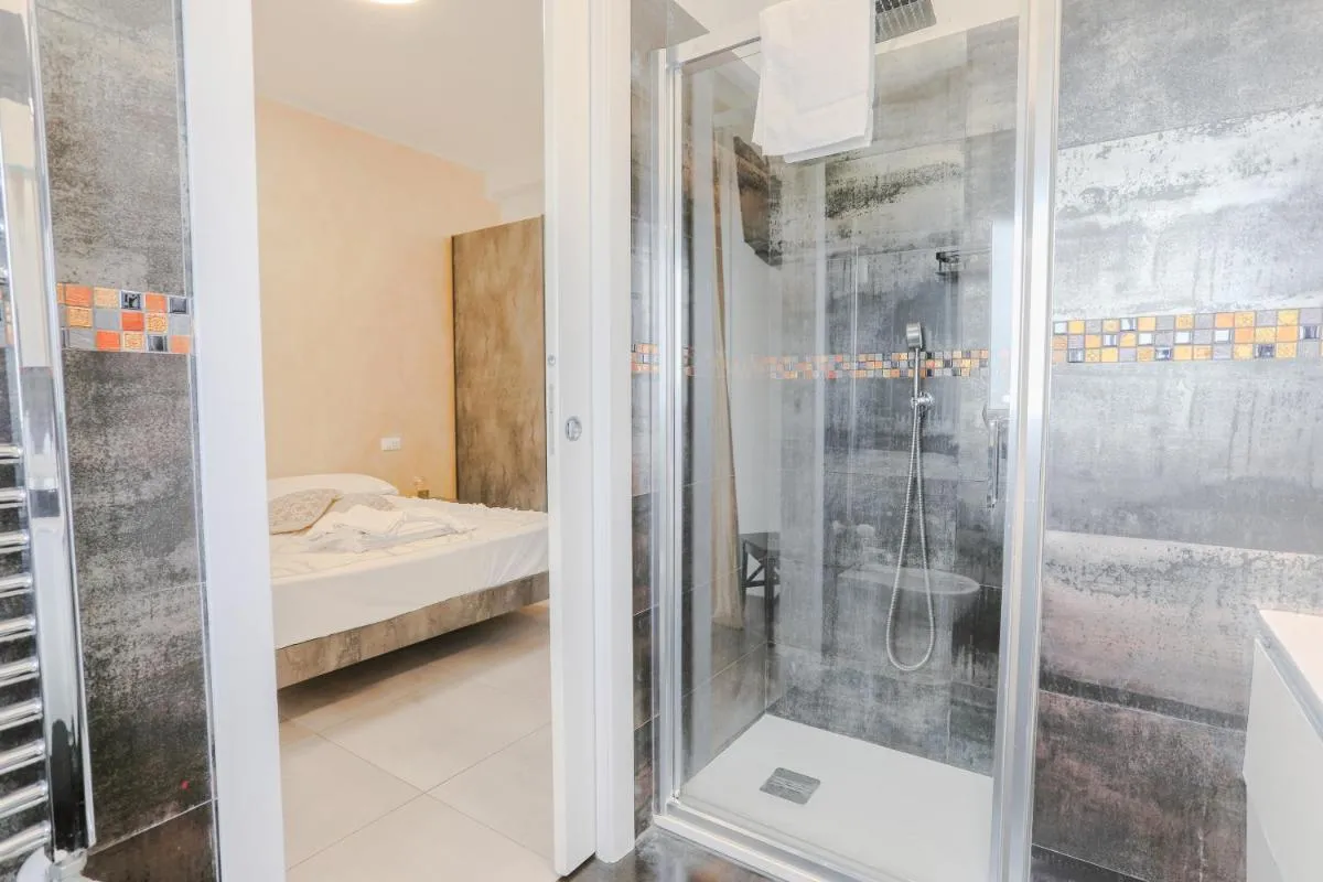 Image 2 of HOLABOLOGNA Luxury Rooms and Flats
