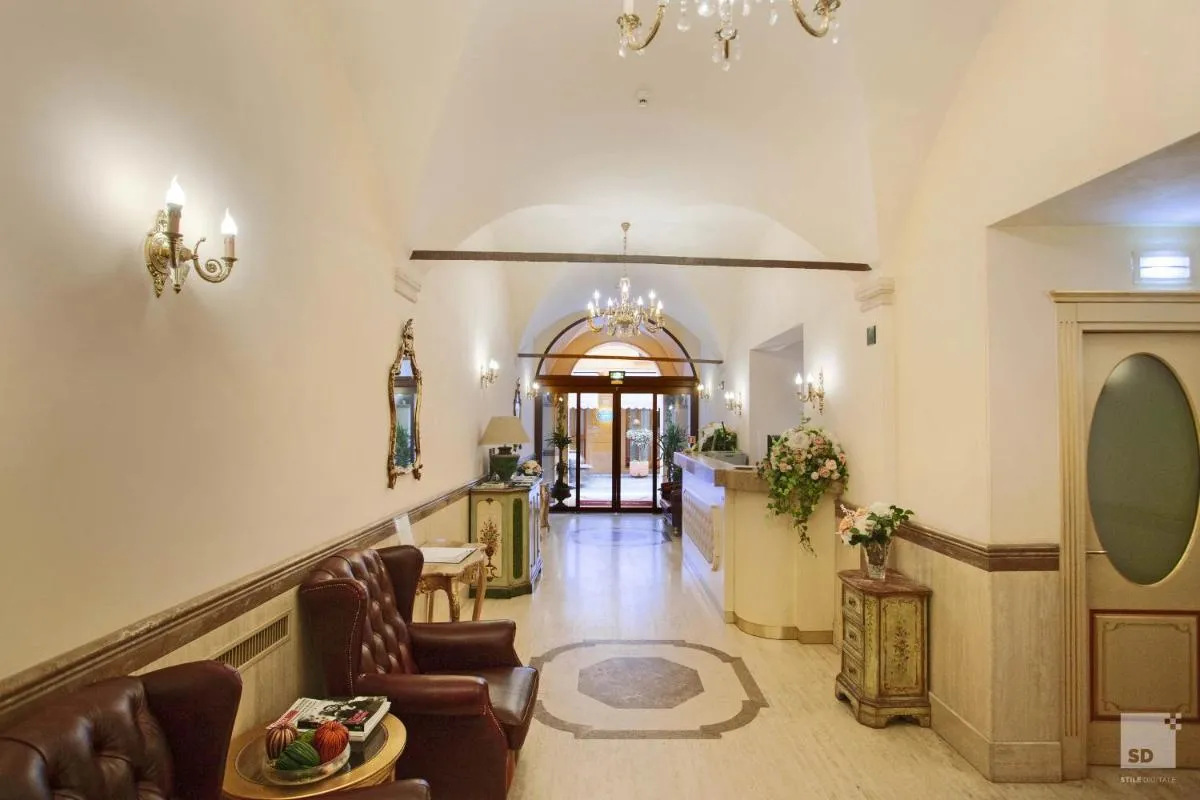 Image 6 of Hotel Cavour
