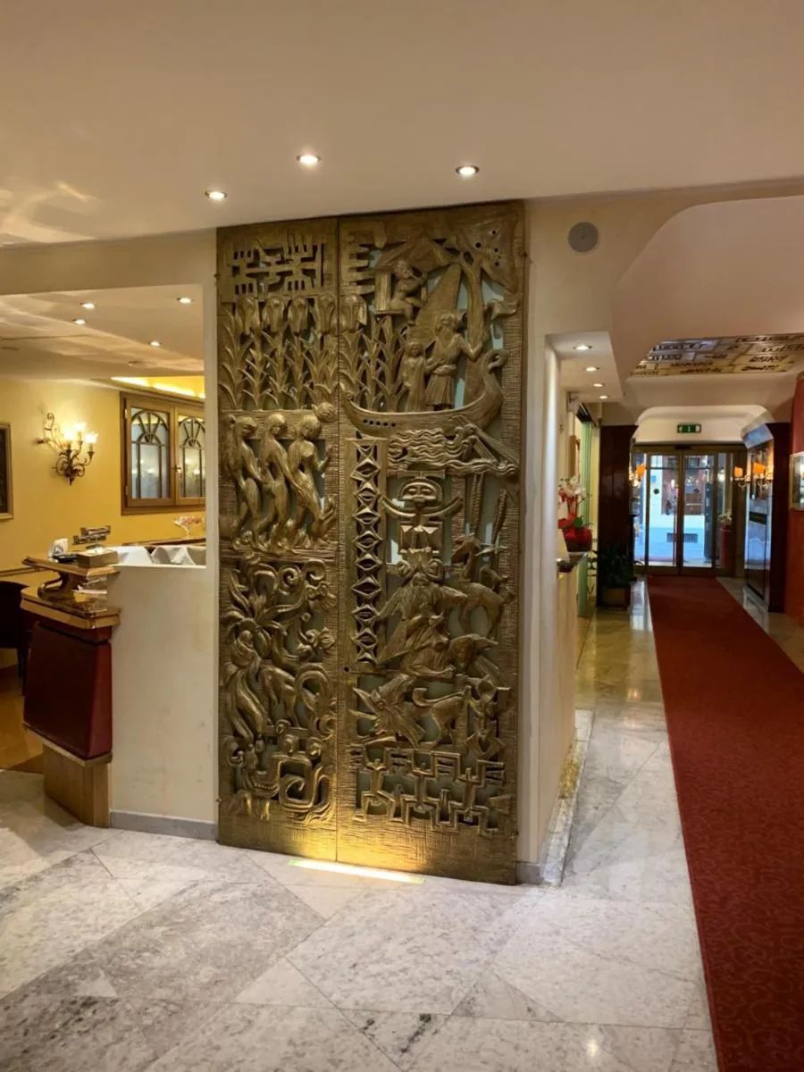 Image 6 of Hotel Roma