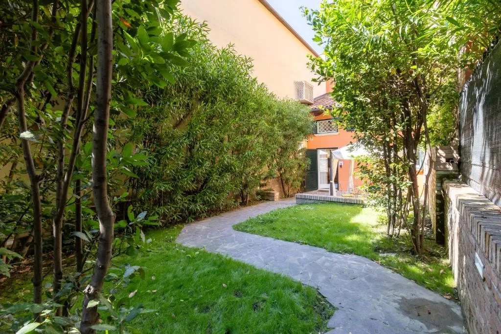 Image of Isaia Garden -Private Garden Spa Bath BolognaRooms