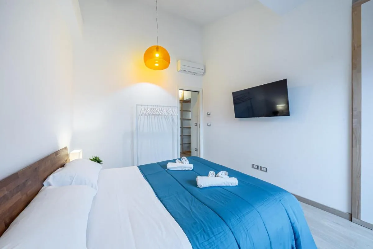 Image 3 of LUXURY FLAT and FREE PARKING