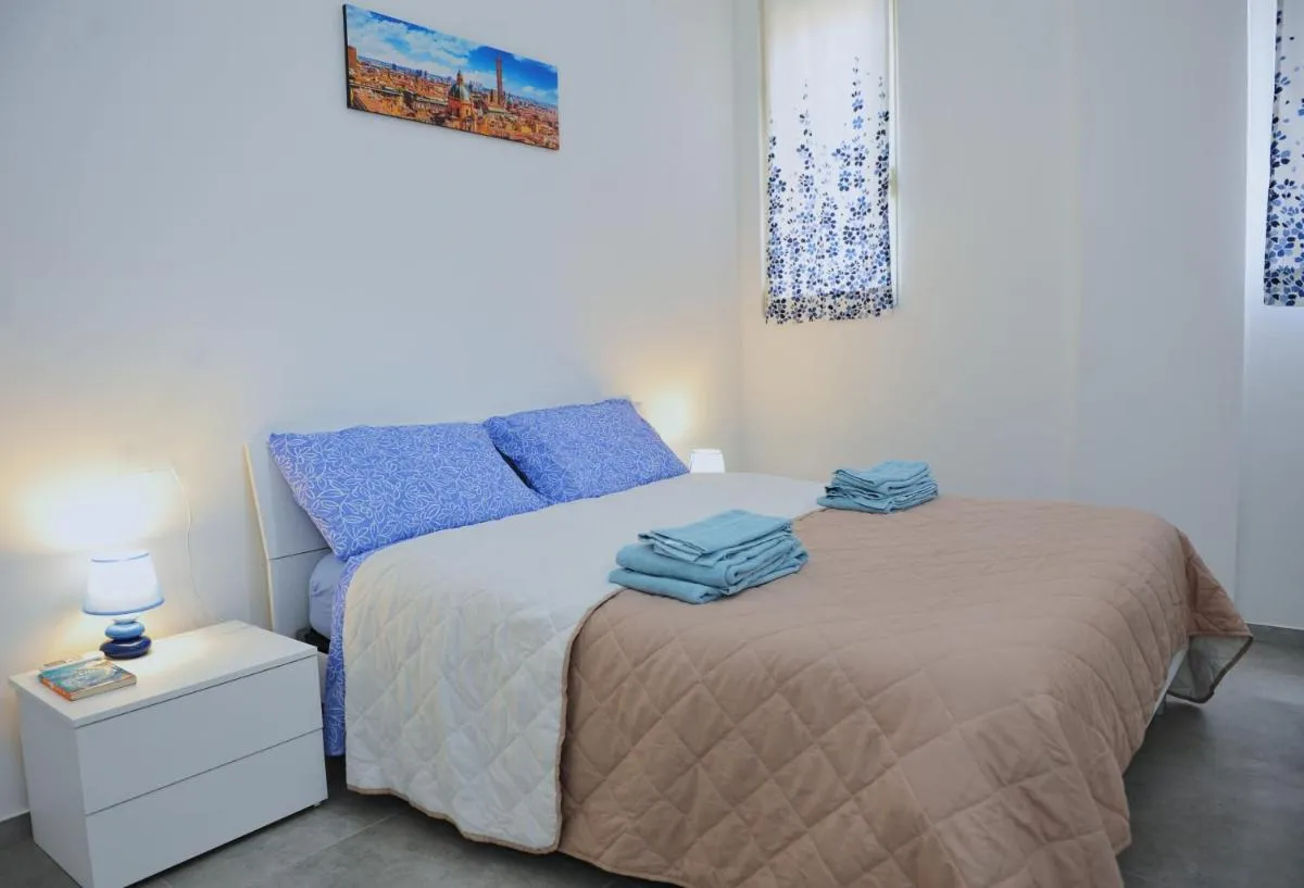 Image 1 of La Dimora In Blu