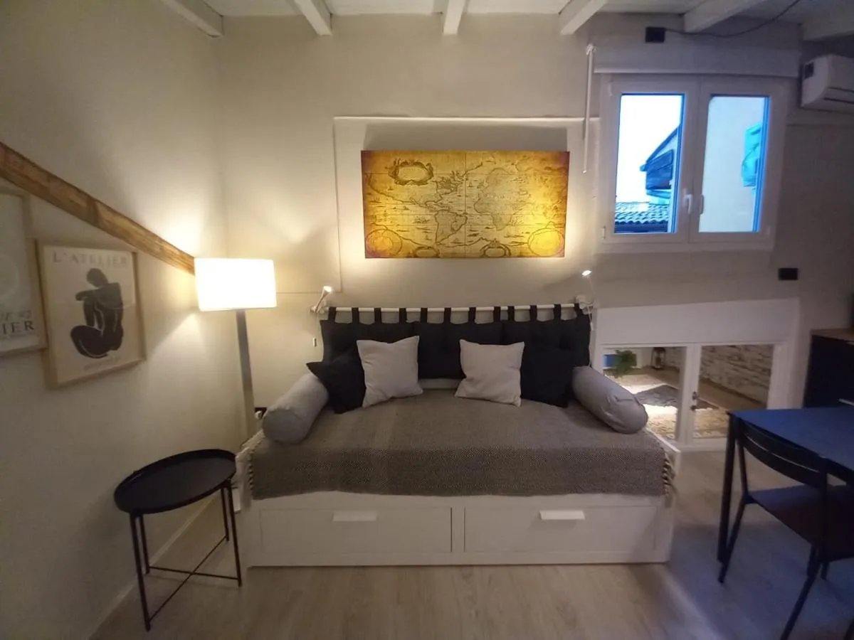 Image 1 of La Perla del Centro