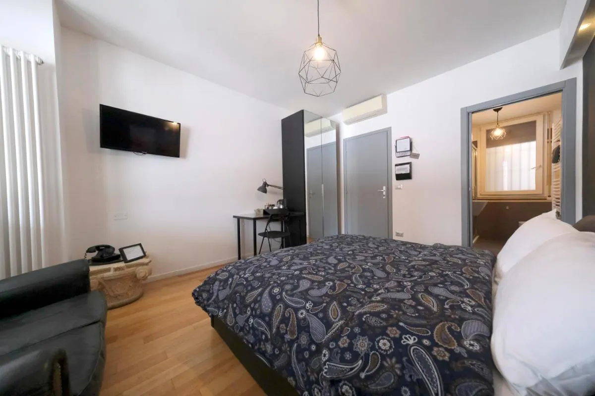 Image 4 of La boutique di via dell Indipendenza