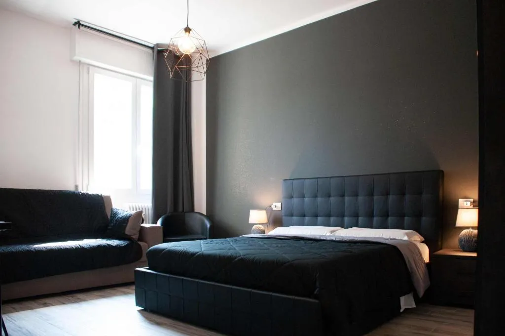 Image of La boutique fronte fiera