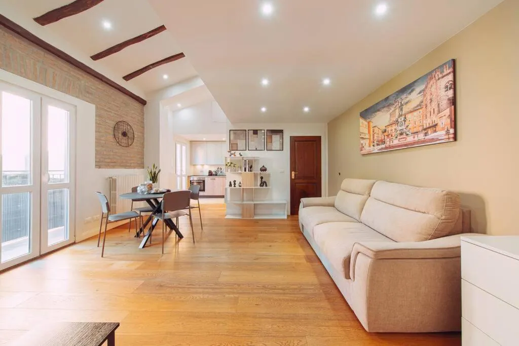 Image 1 of Loft Santo Stefano-Sant’Orsola
