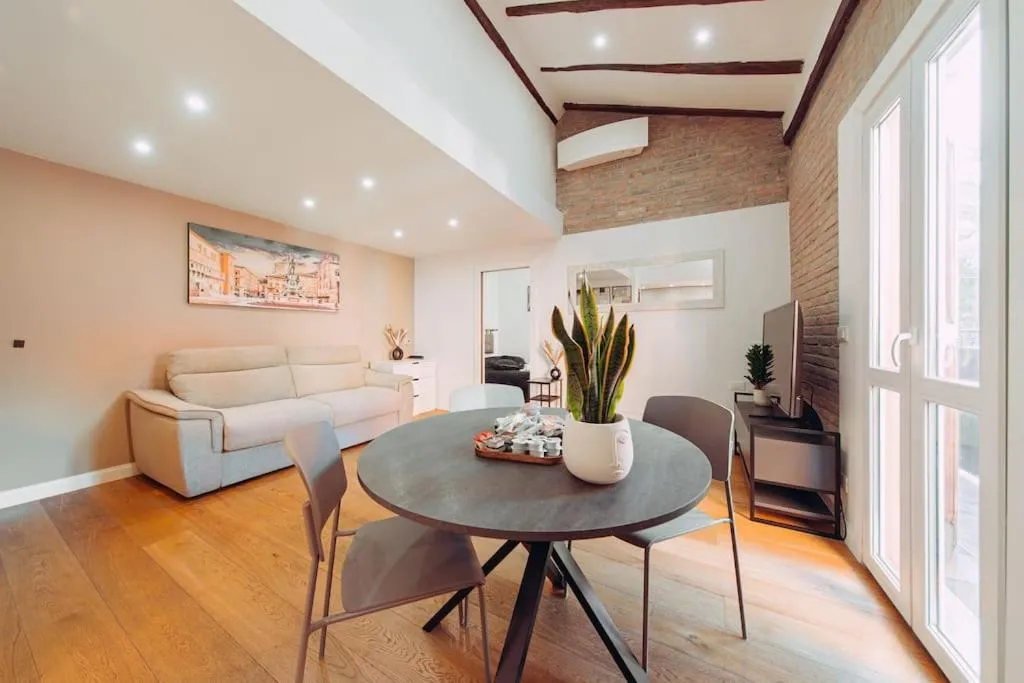 Image 2 of Loft Santo Stefano-Sant’Orsola