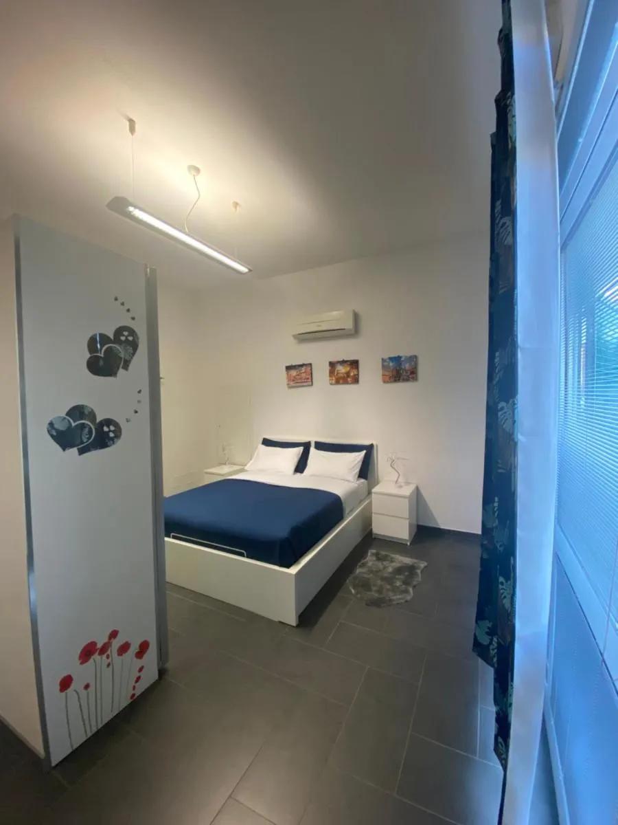 Image 1 of *Love’n fly apartament * Airport- Ducati