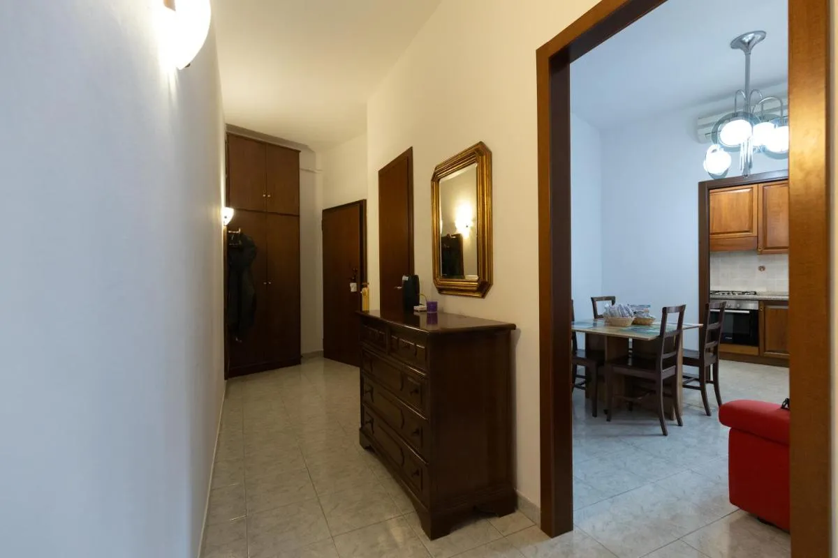 Image 3 of M.G. Home 2 a un passo da tutto