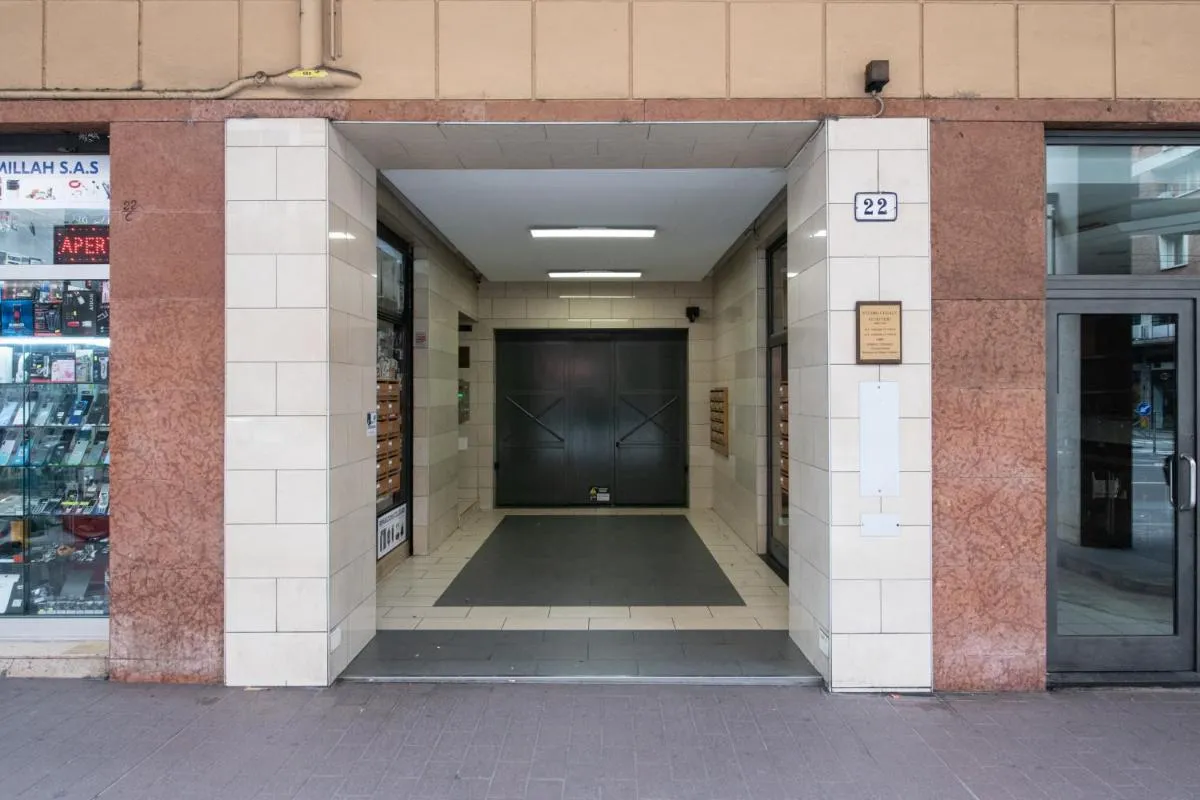 Image 4 of Maison Marconi