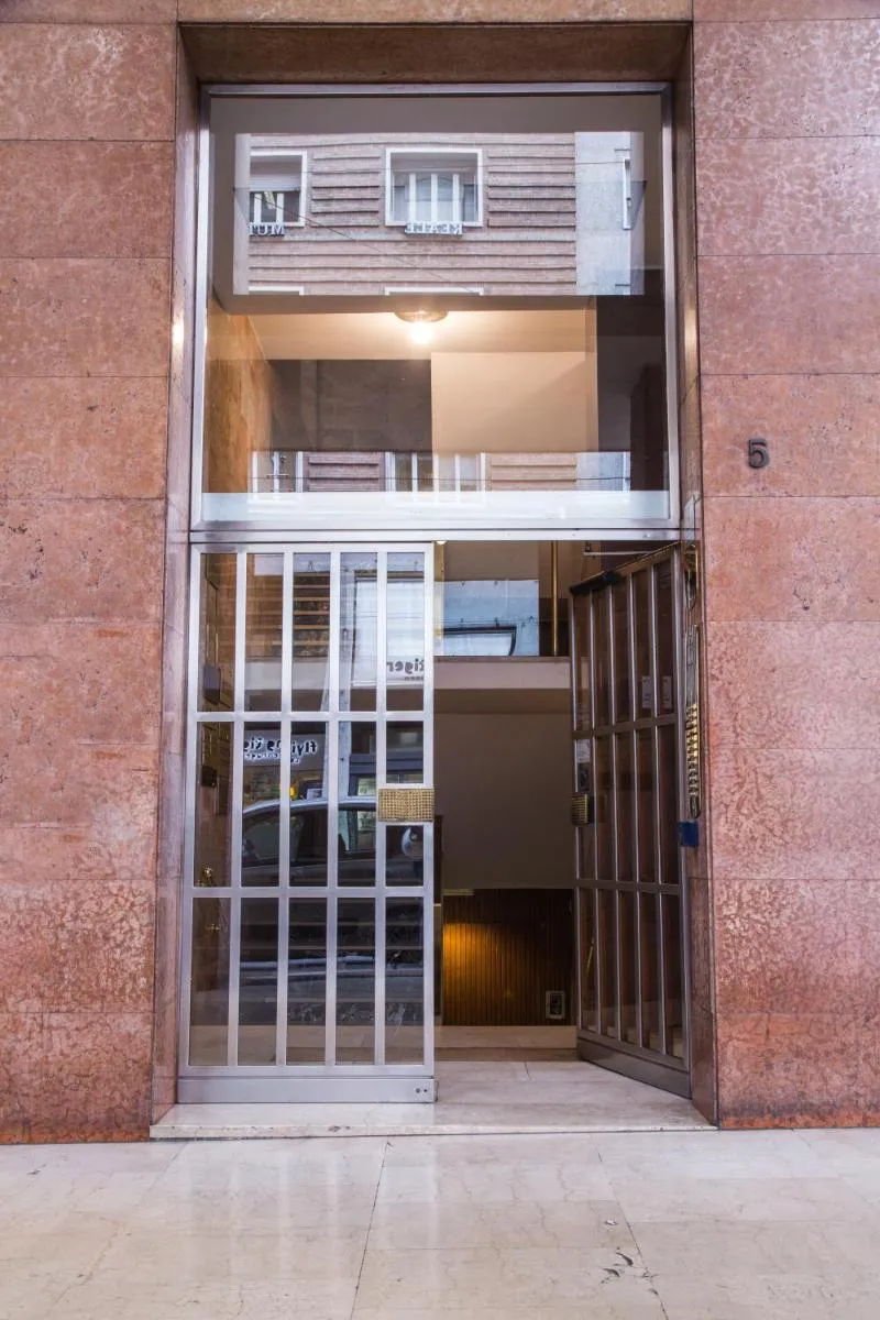 Image 5 of Marconi Apartments