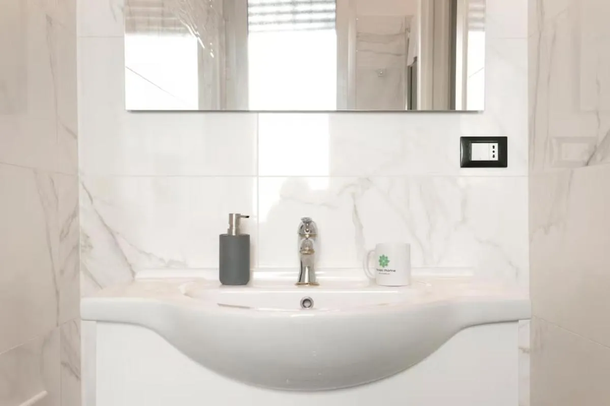 Image 2 of Meraki Home