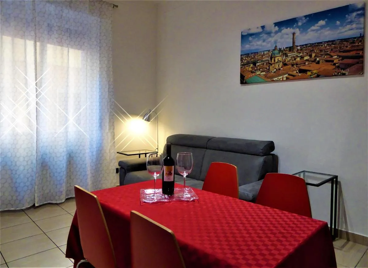 Image 2 of Montebello House Bologna
